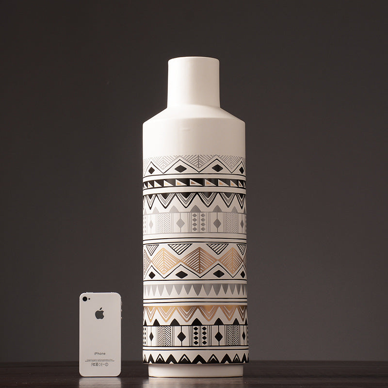 Scandianvia Ceramic Vase