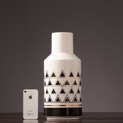 Scandianvia Ceramic Vase