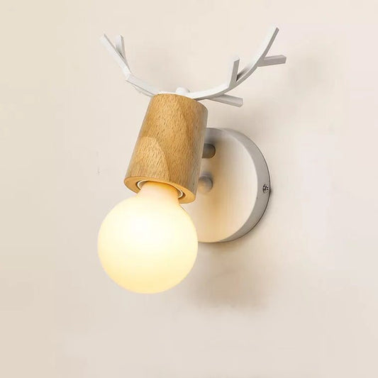 Reindeer-shaped lamp